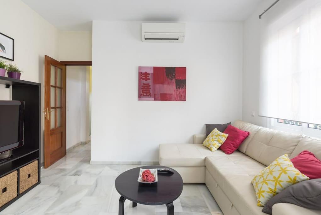 Bright, Quiet And Nice Ground Floor In The Center Málaga Exterior foto