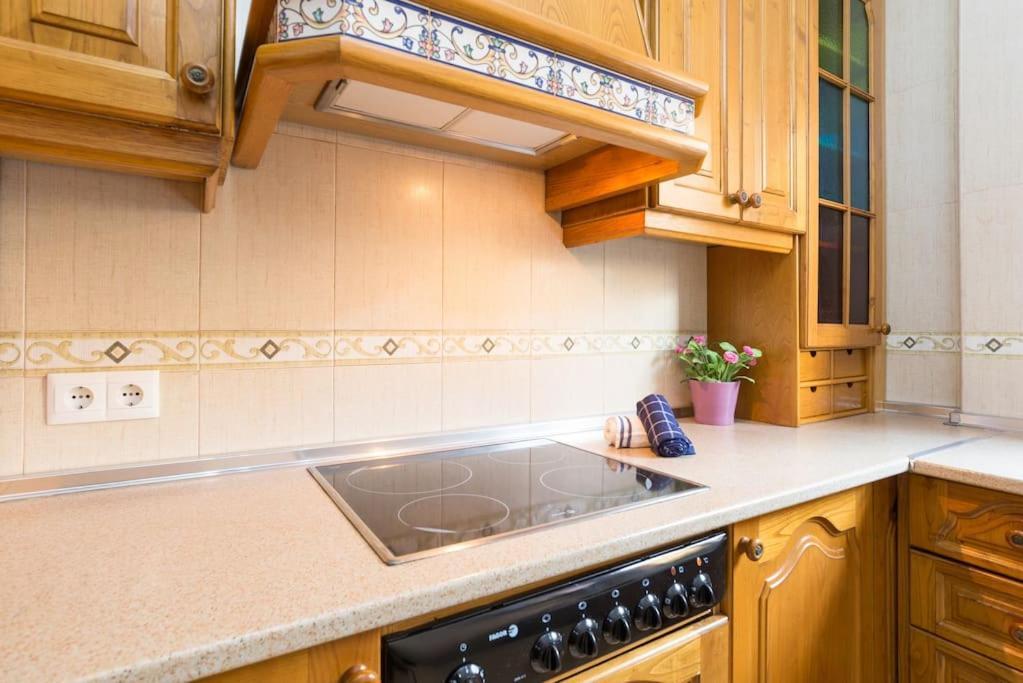 Bright, Quiet And Nice Ground Floor In The Center Málaga Exterior foto